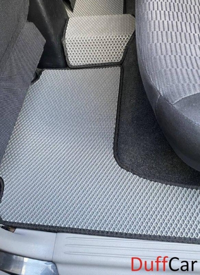 Автомобильные коврики Mitsubishi Pajero II (1990 - 2004)